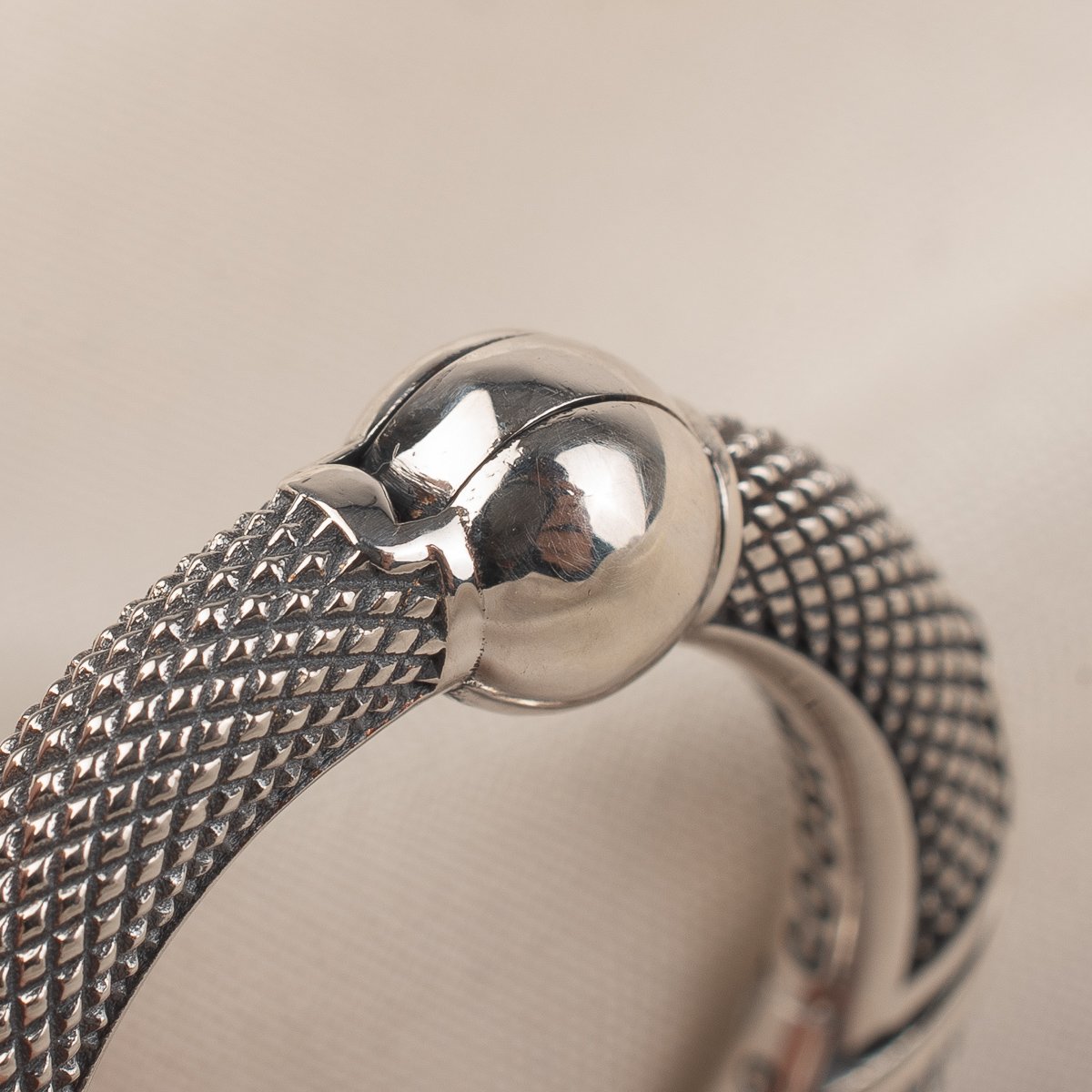 GOOD ART HLYWD T Silver Spring Ring - Knurled