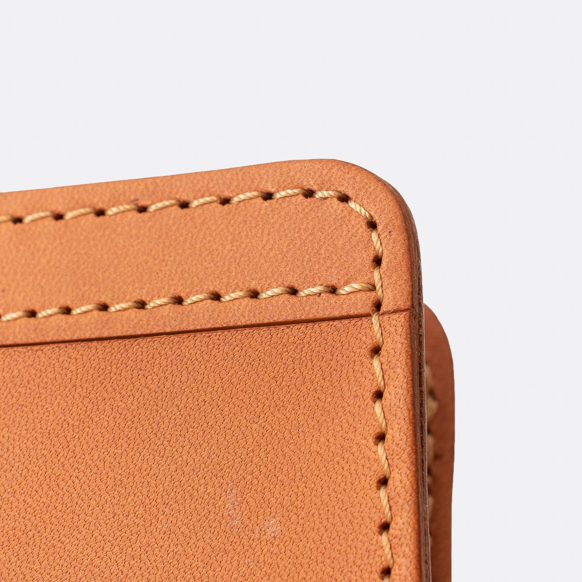 Tan Bi Fold 70 Gm Crunch Leather Wallet, Card Slots: 6